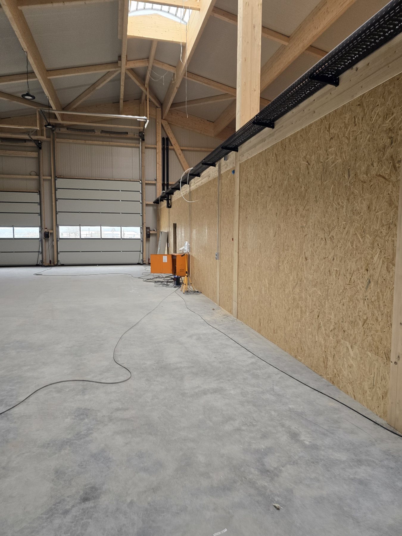 Innenwand während der Malerarbeiten in Bad Doberan